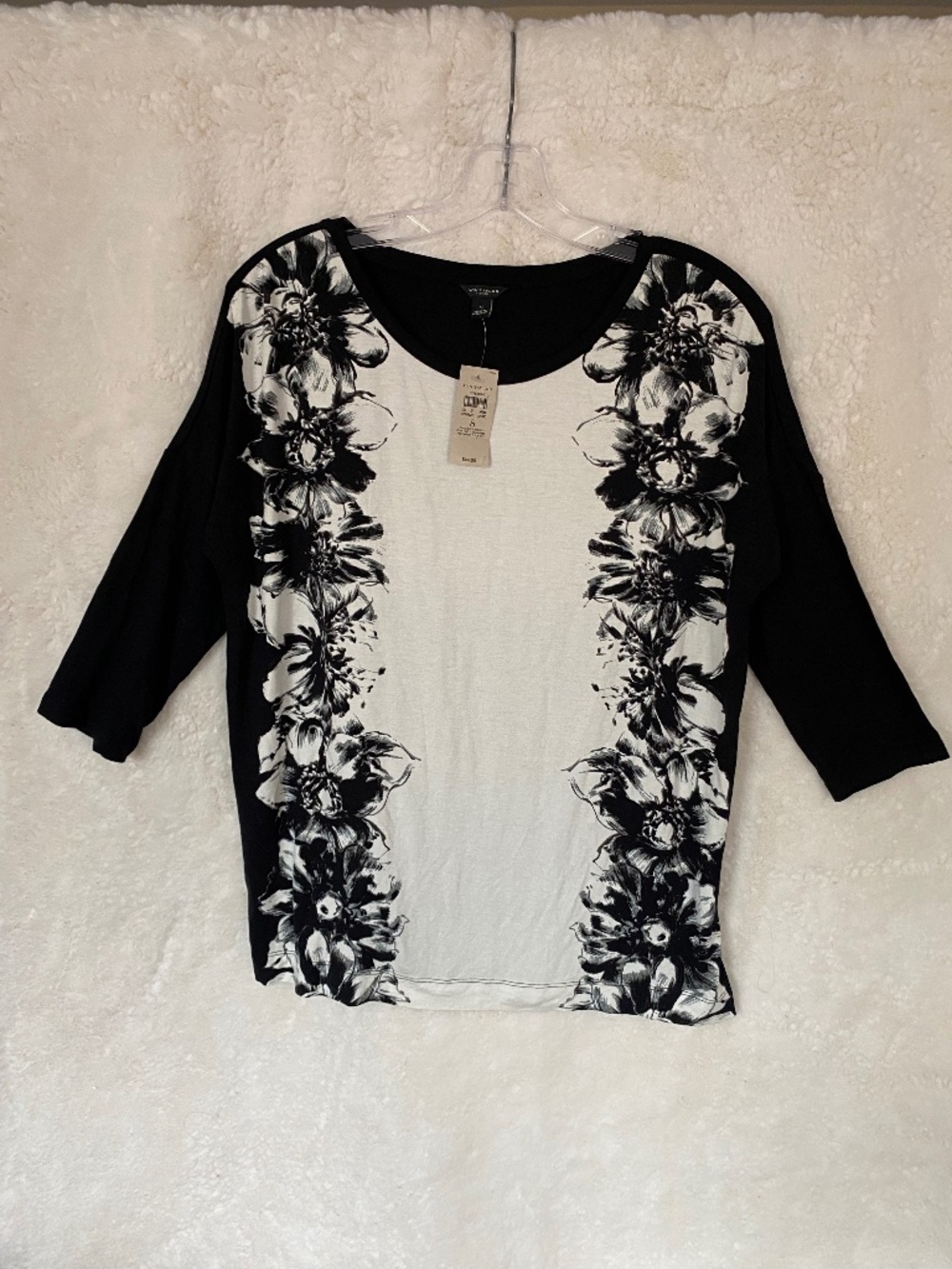 Ann Taylor Blouse with Black & White Floral pattern - Size S (NWT)